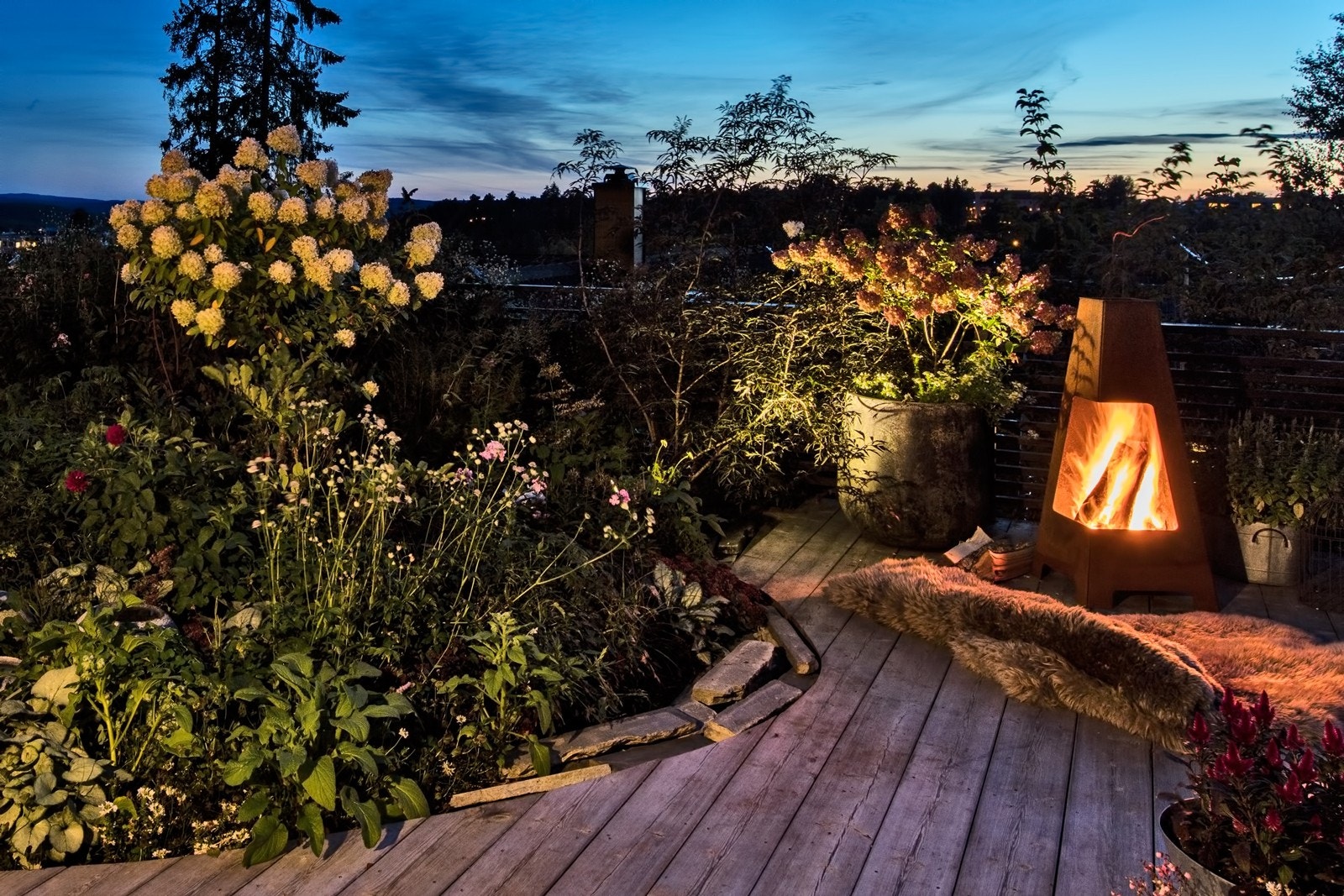 Kveldsstemning på terrassen Galleribilde