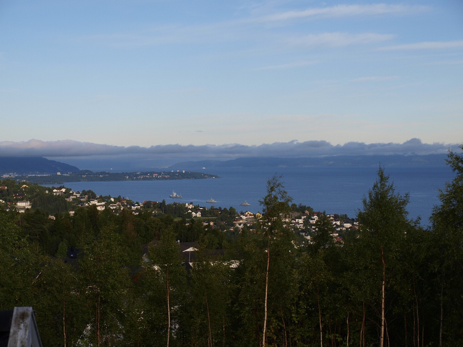 Utsikt fra uteplass. Galleribilde