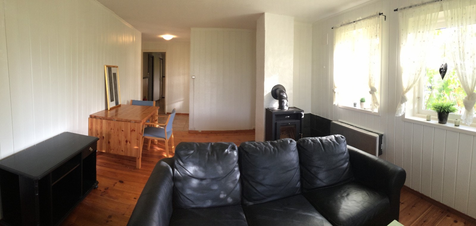 Stue mot gang/soverom Galleribilde