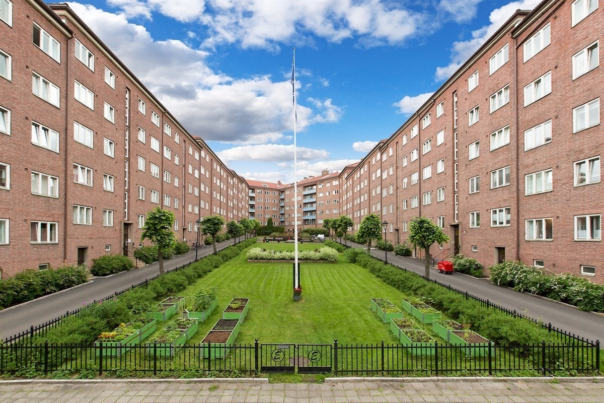 Leiligheten samme sted som borettslaget med Narvestad spilles inn. Galleribilde