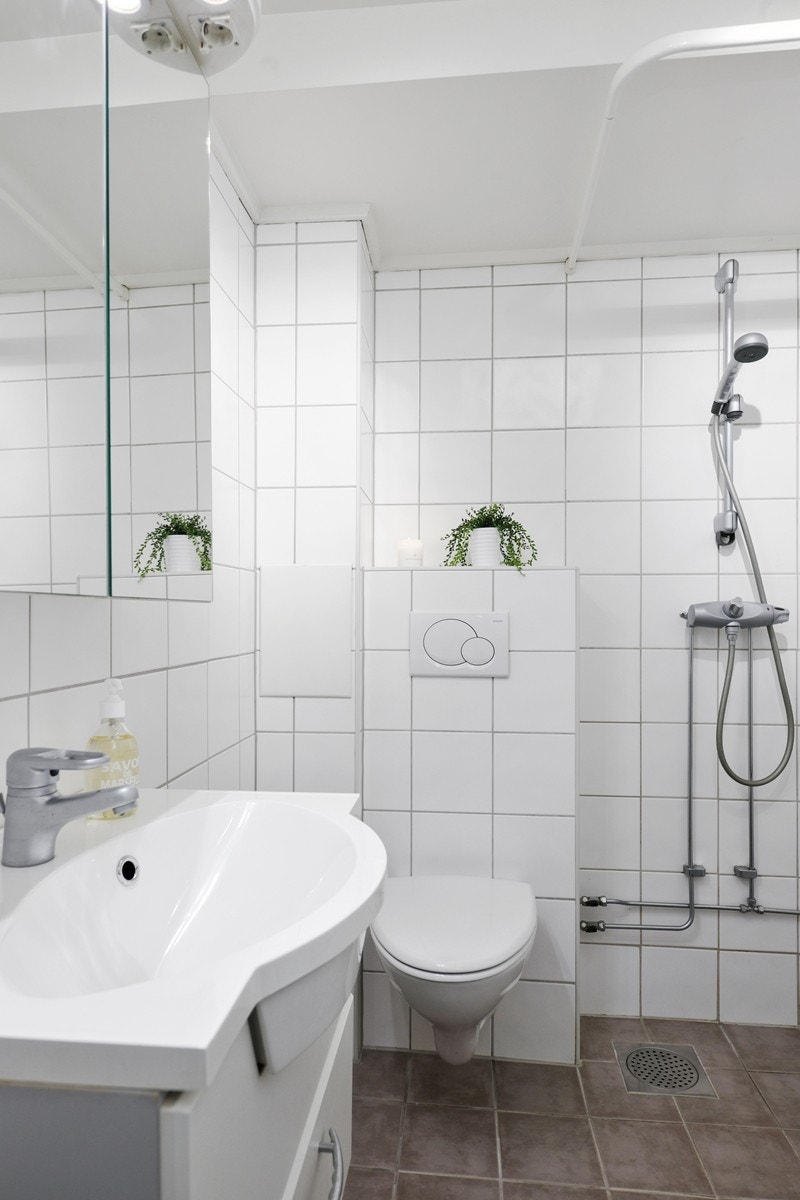 Bad og røropplegg er rehabilitert i regi av laget i 2006 Galleribilde