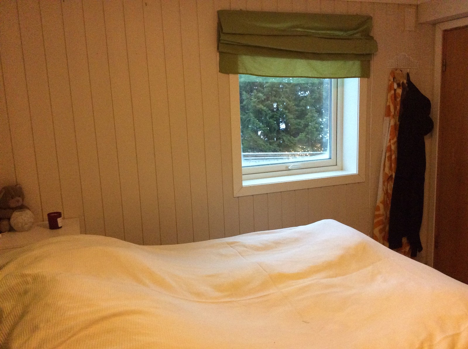 Soverom, plass til dobbelseng Galleribilde