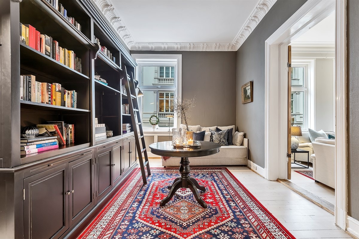 Bibliotek/stue - Kan også benyttes som soverom Galleribilde