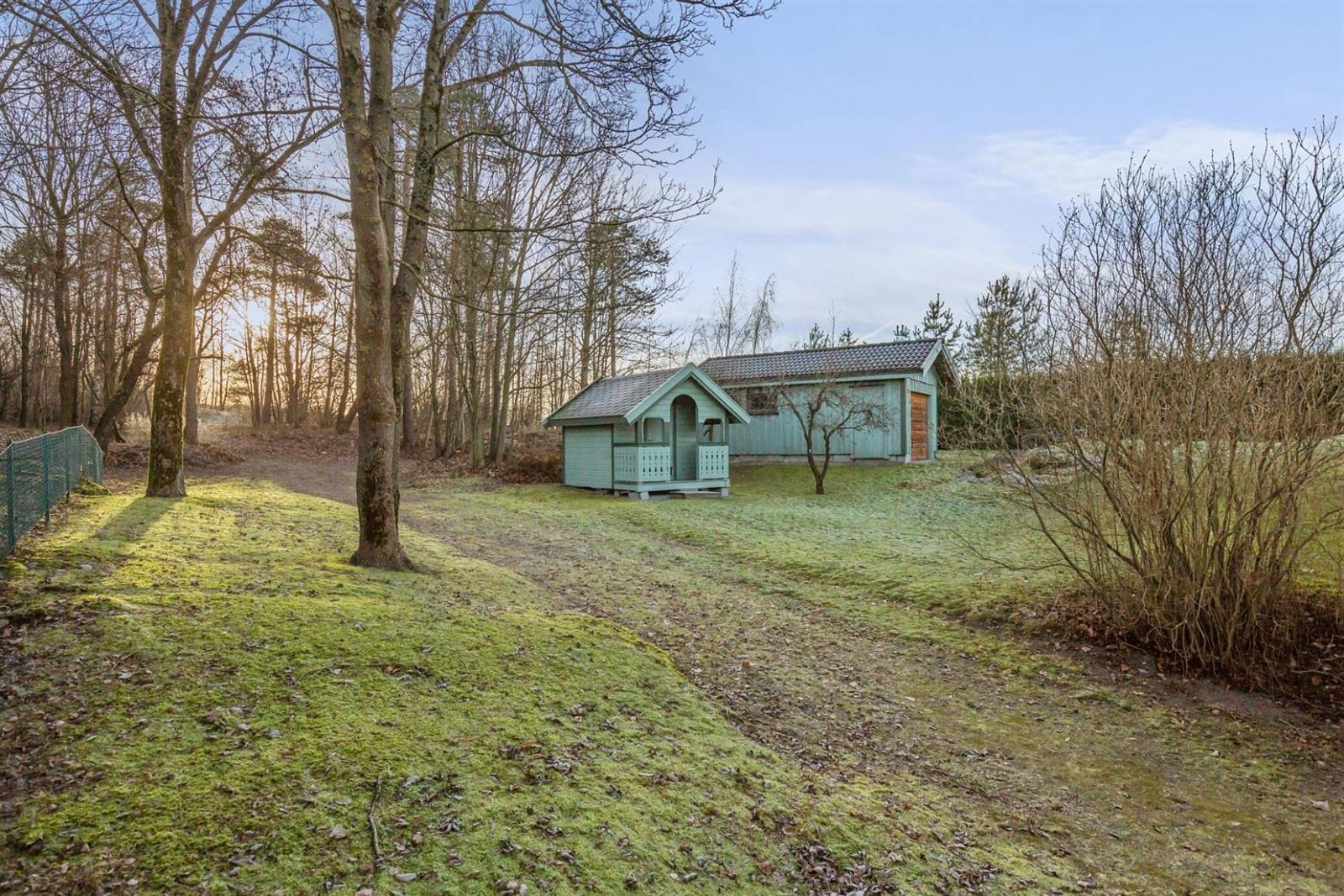 Eiendommen grenser til friområde. Galleribilde