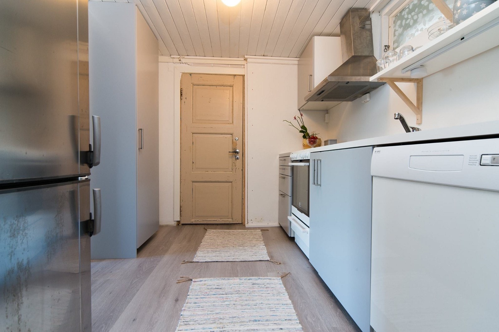 Kjøkken 2, inkl kjøleskap, vaskemaskin og komfyr Galleribilde