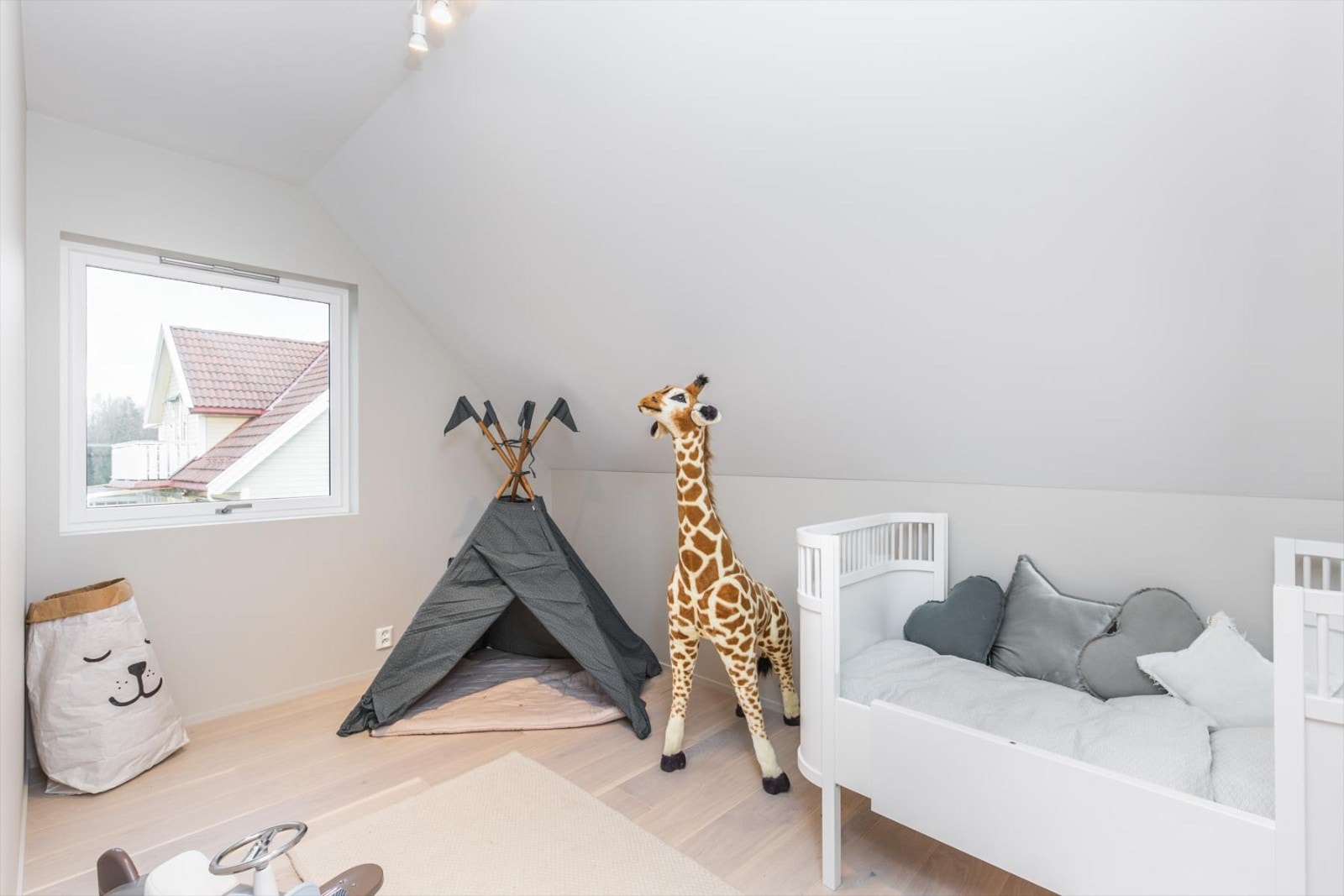 Soverom 2 - 2. etasje Galleribilde