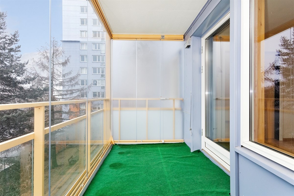 Balkongen er rehabilitert i 2014/15 i regi av borettslaget. Galleribilde