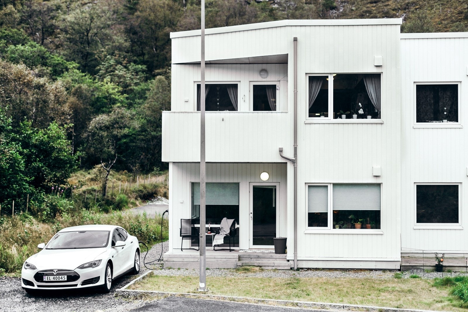 Fasade - Muligheter for å lade el-bil Galleribilde