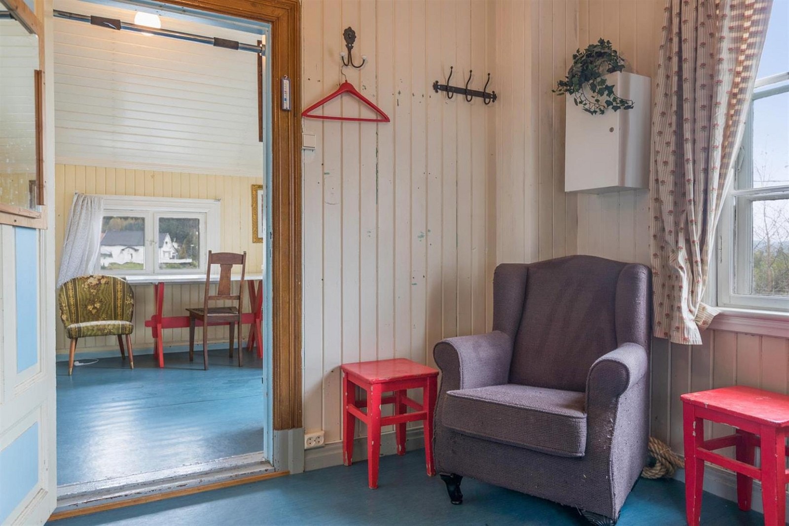 Soverom i andre etasje. Inngang fra kjøkken. Galleribilde