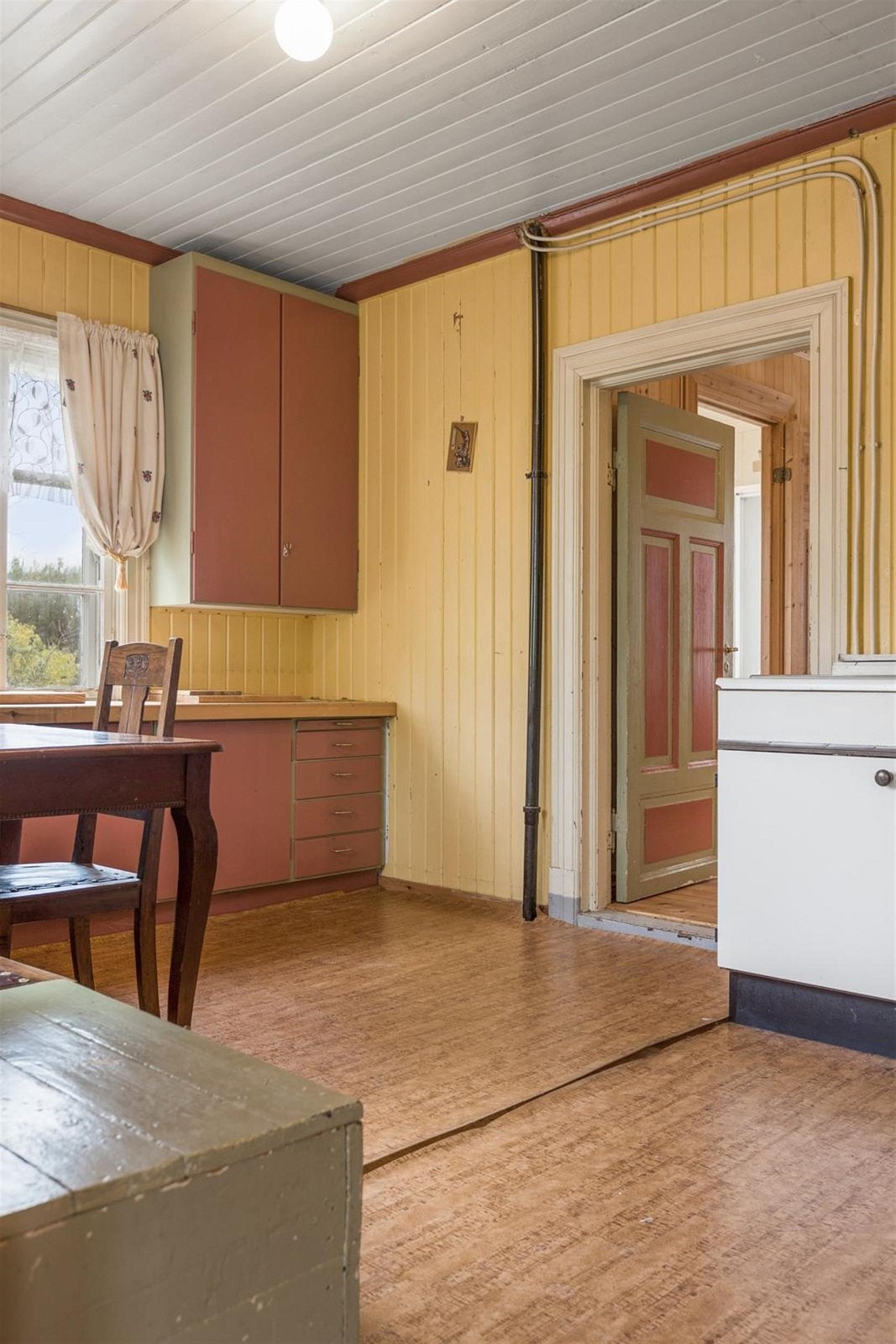 Kjøkken i første etasje. Galleribilde