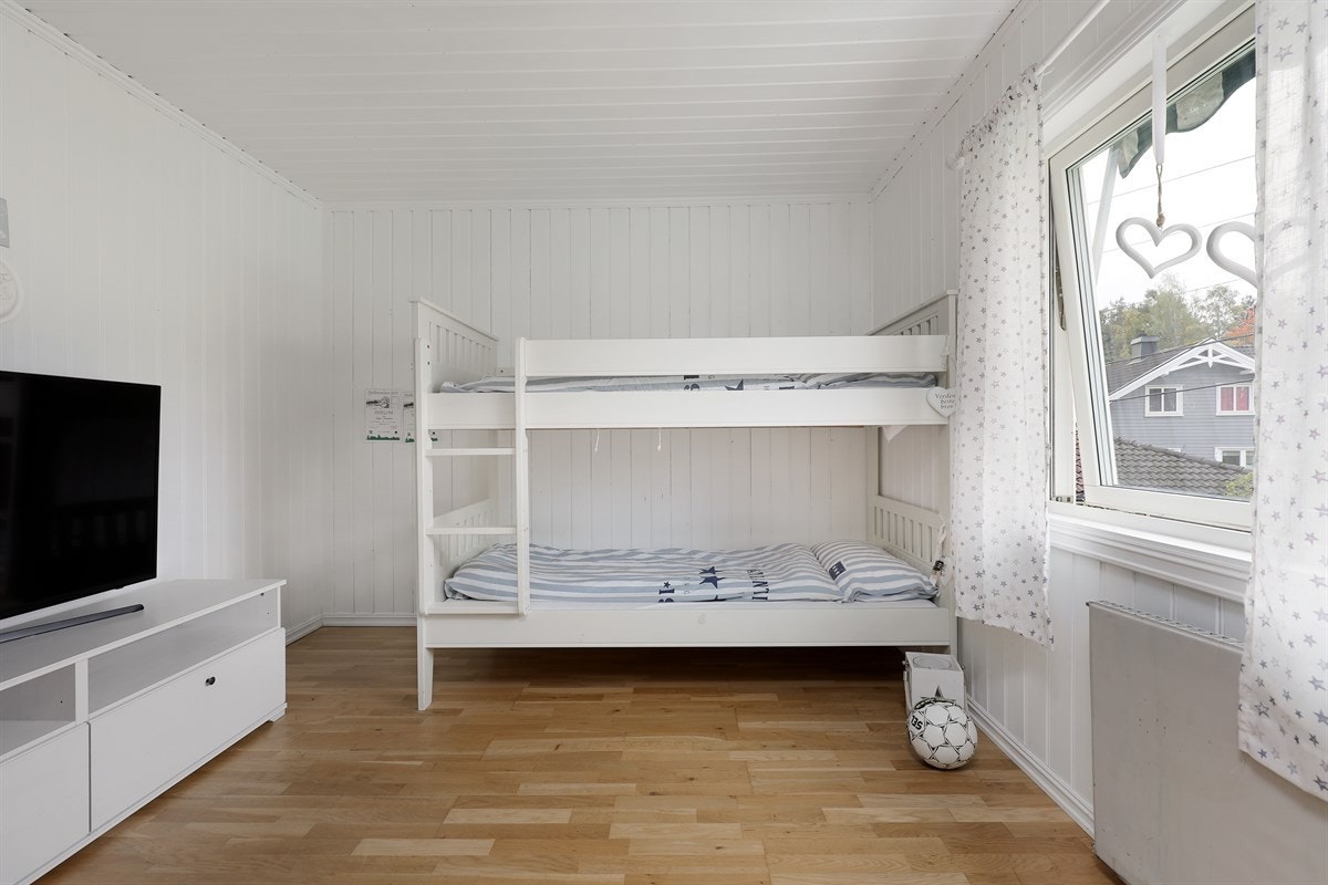 Soverom 1 i 2.etg. Galleribilde