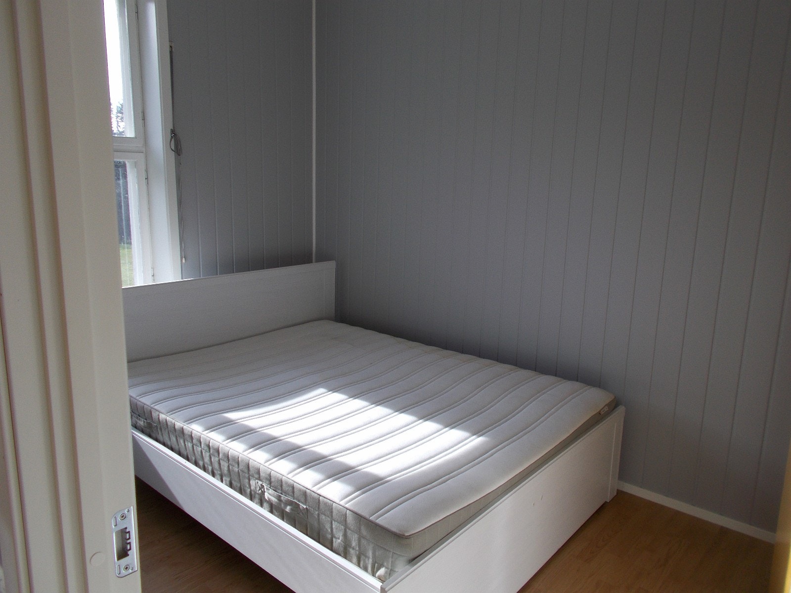 SOVEROM. SENG FØLGER IKKE MED Galleribilde