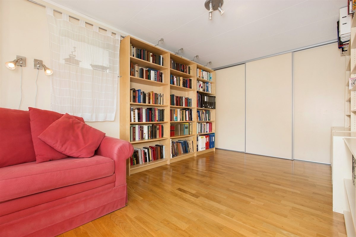 Soverom 4/ kjellerstue Galleribilde