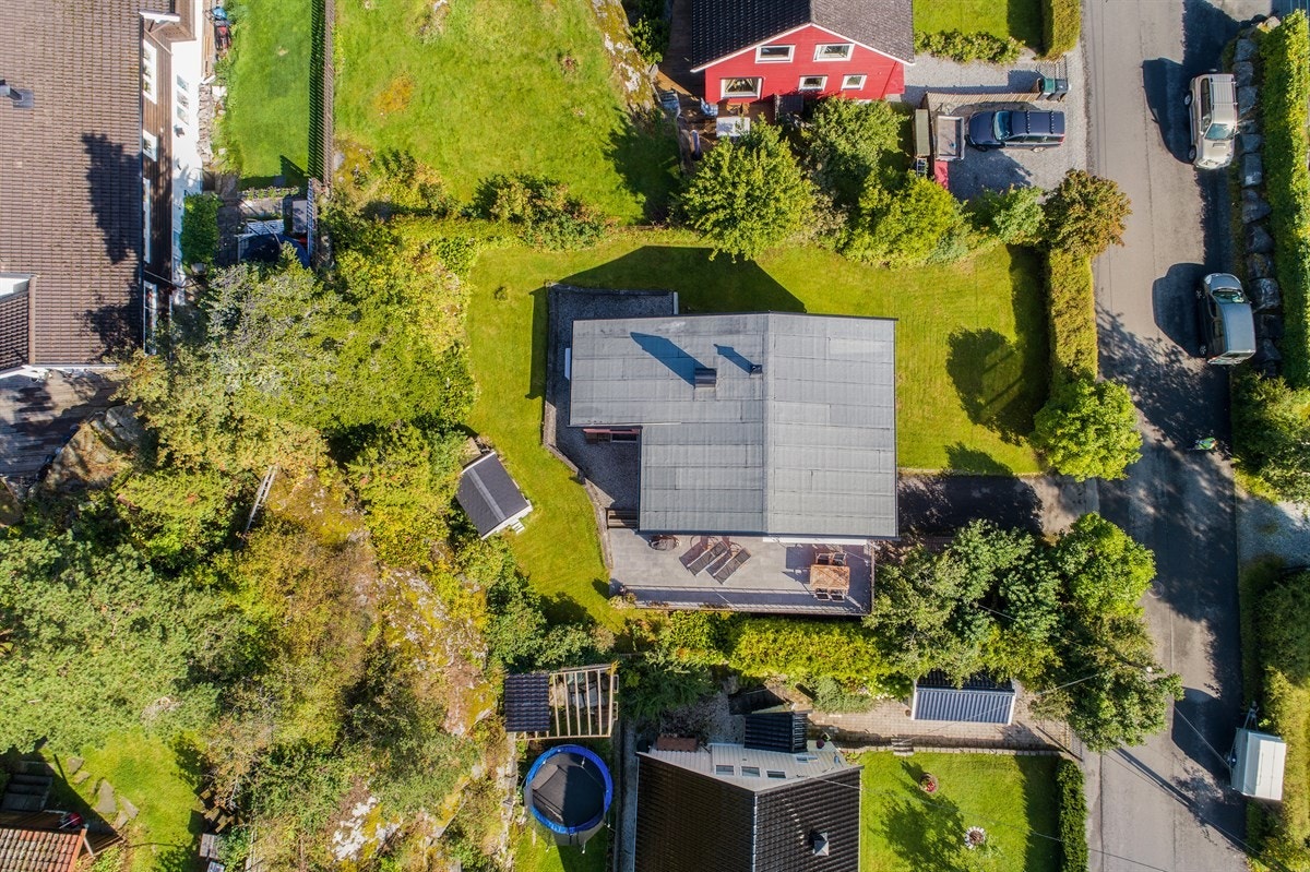 Eiendommen sett i fugleperspektiv Galleribilde
