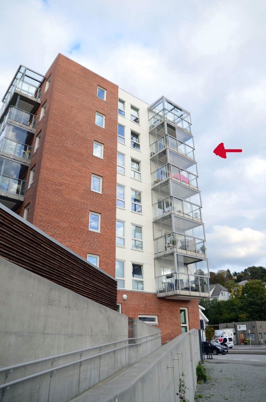 Leiligheten sett fra bakkenivå Galleribilde