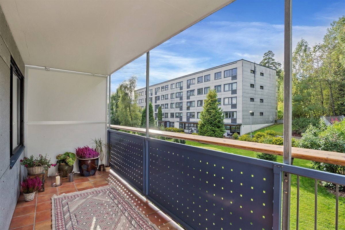 Utsikt fra balkong Galleribilde