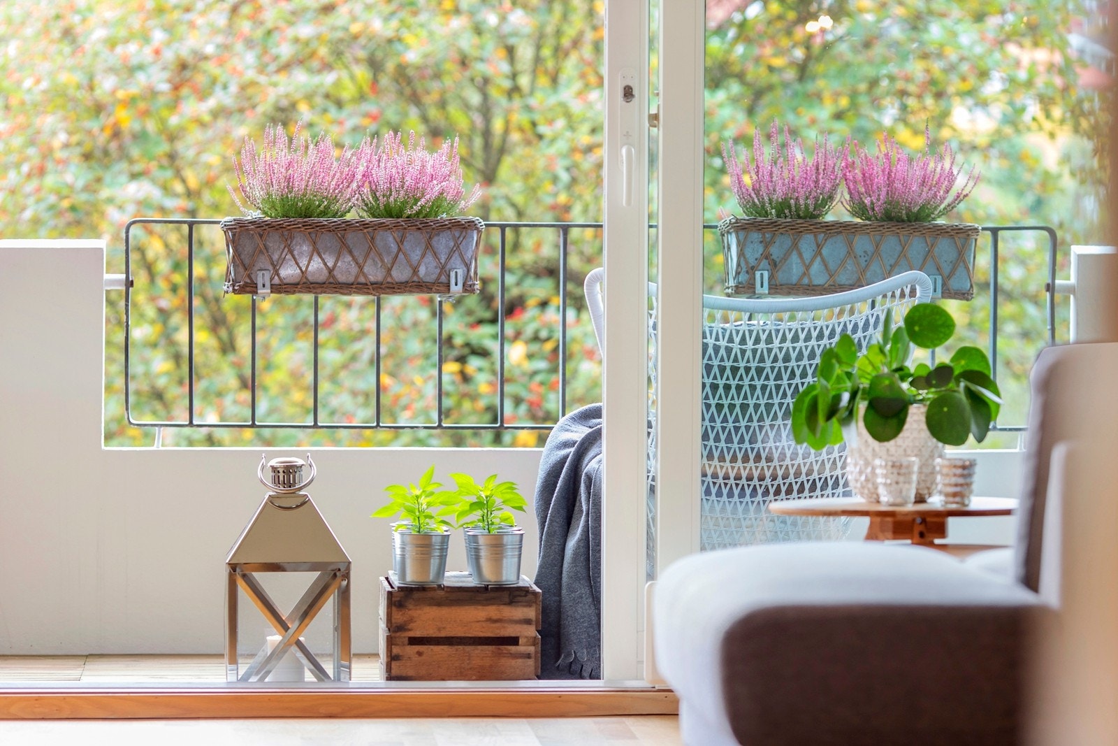 Detalj, stue/balkong Galleribilde