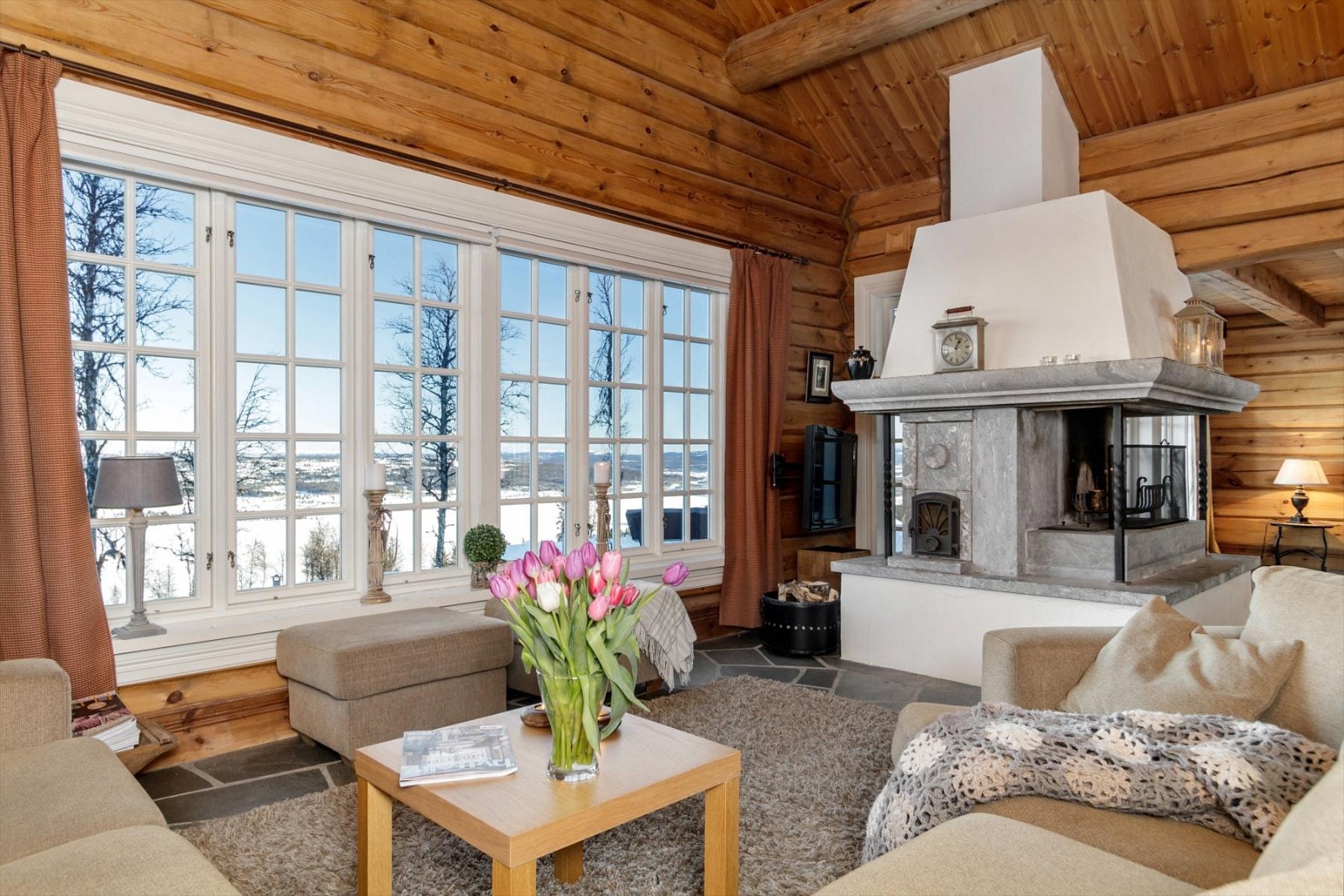 stue 2 5100 Galleribilde