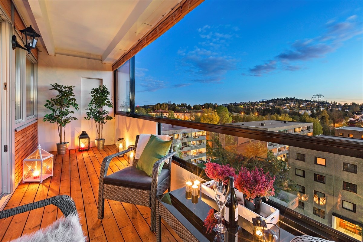 Velkommen til Hovseterveien 44 B! En bolig hvor du kan flytte rett inn i med lekkert bad fra 2016 og kjøkken fra 2009 Galleribilde