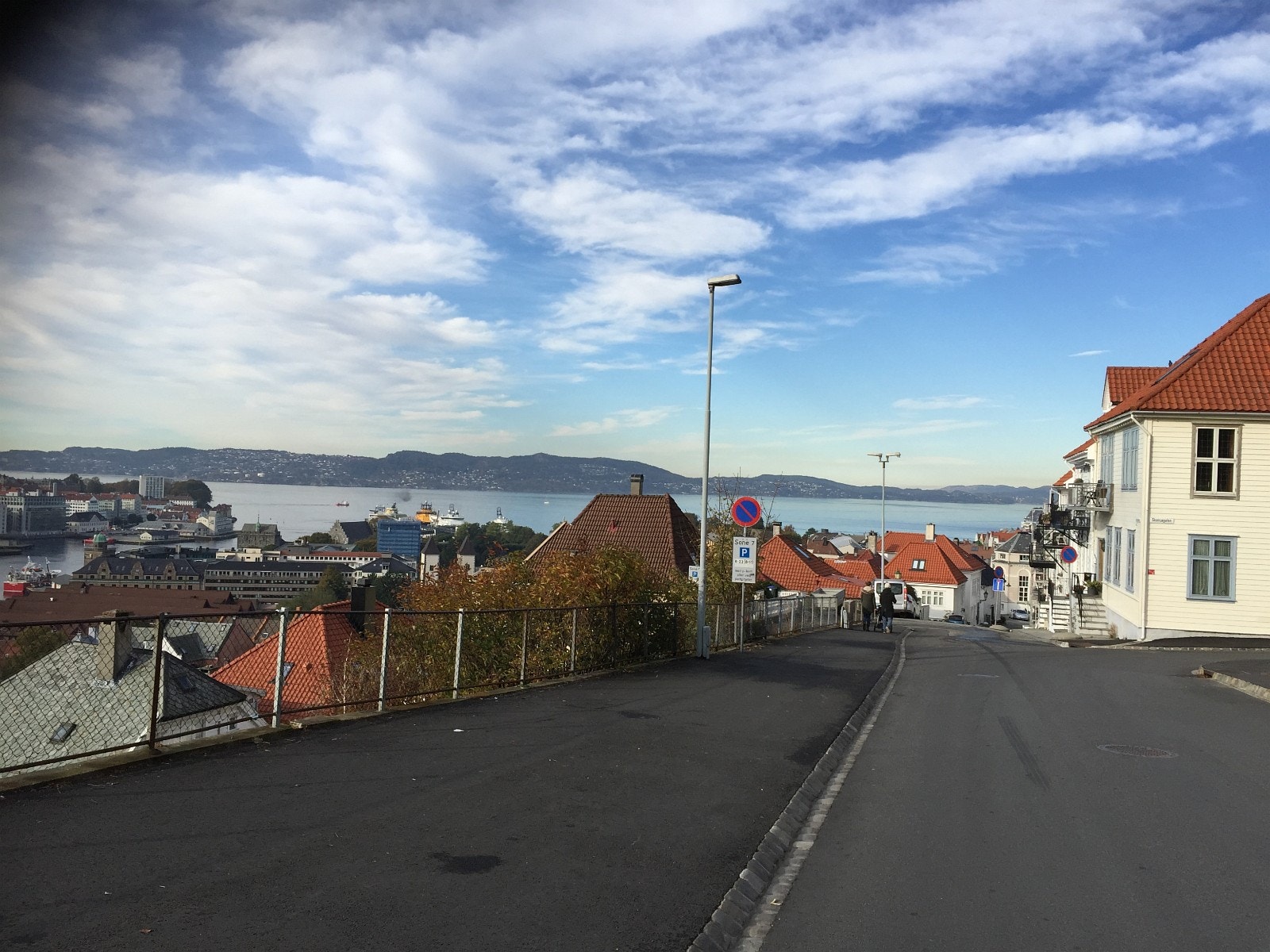 mot Øvre Blekeveien Galleribilde