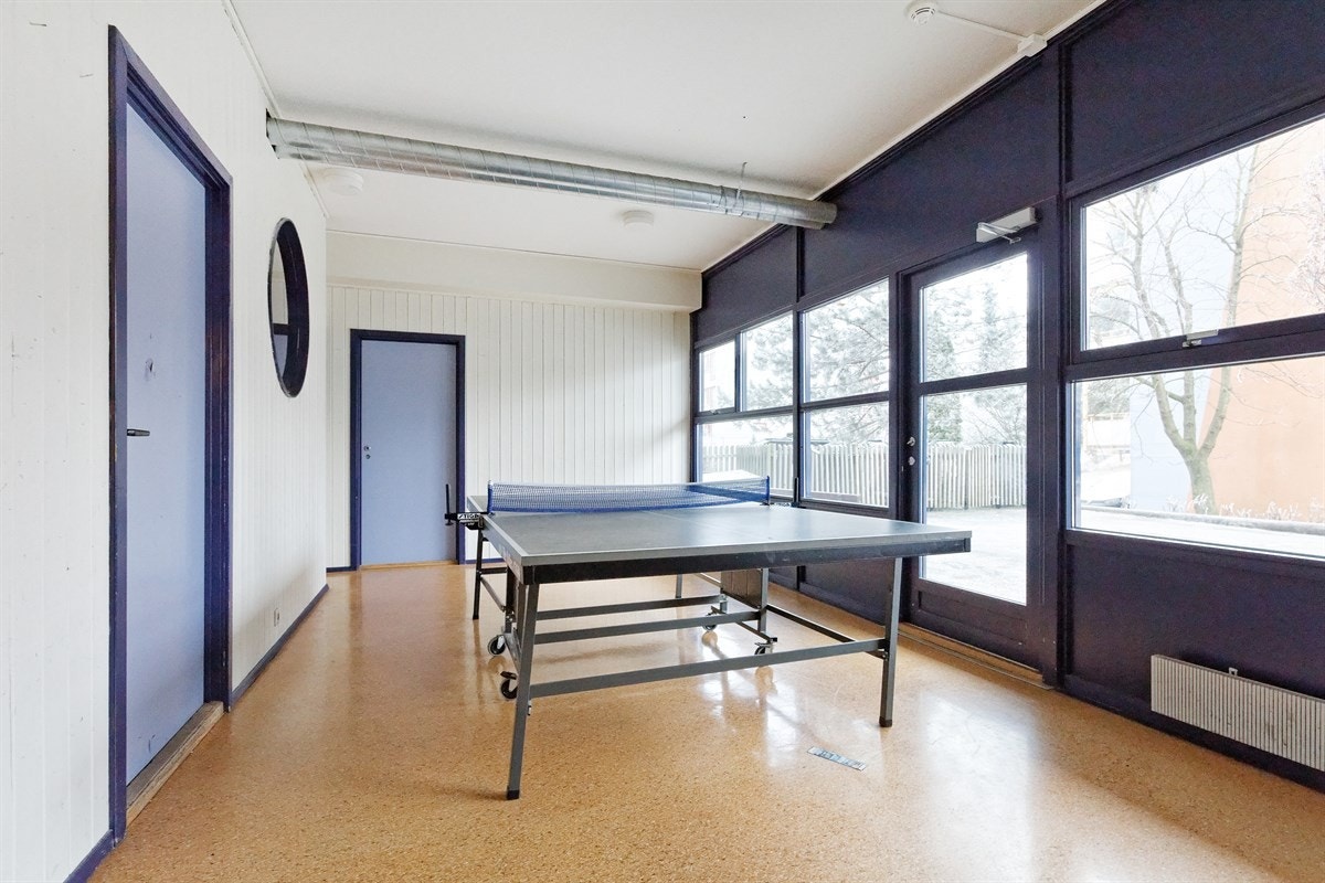 Beboerne har tilgang til blant annet bordtennis, trimrom, fellesvaskeri, sykkel og dekkbod Galleribilde
