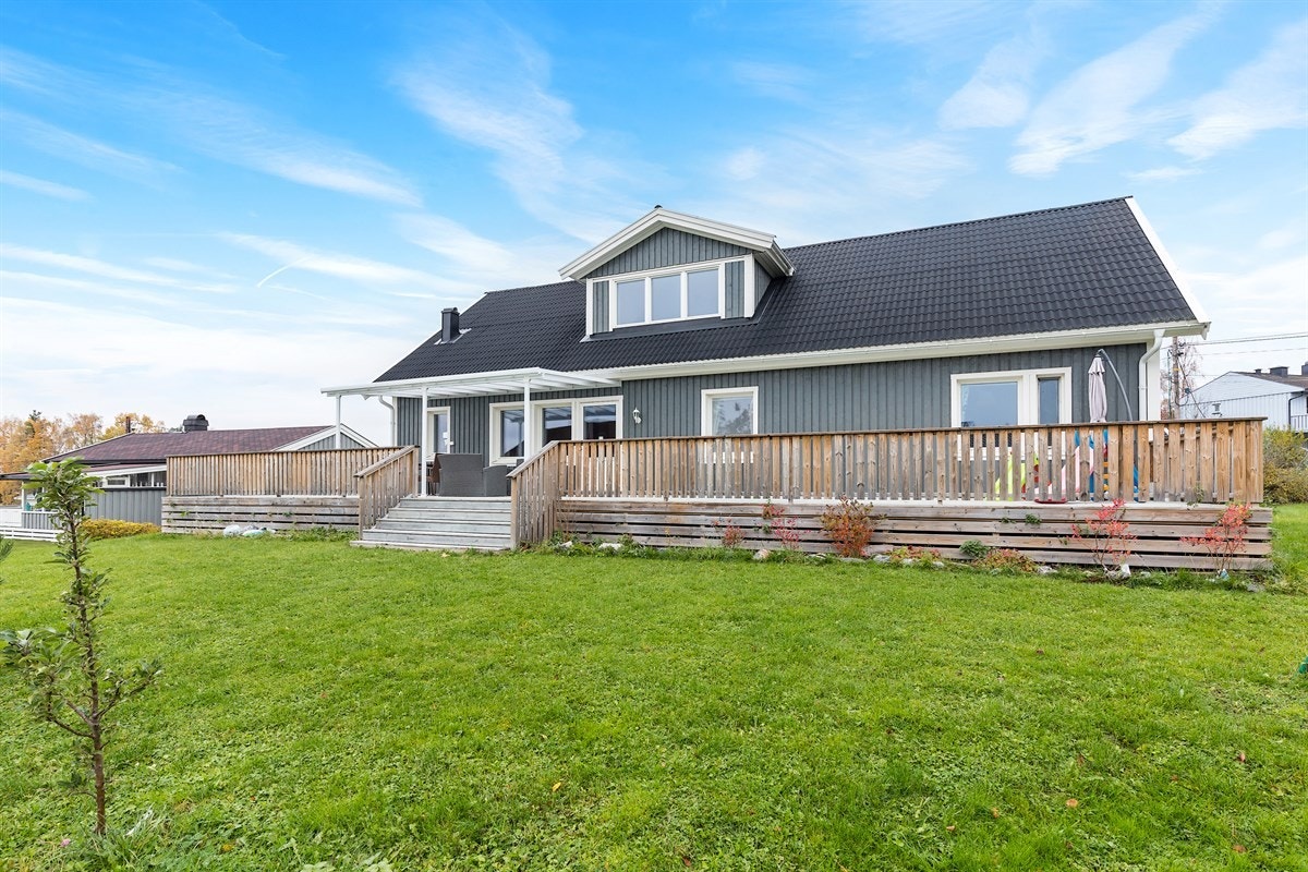 Godt med boltreplass for store og små. Galleribilde