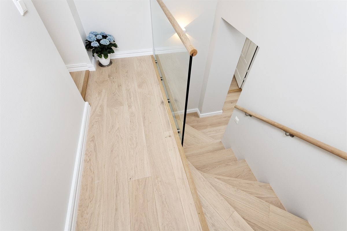 Pen trappeoppgang Galleribilde