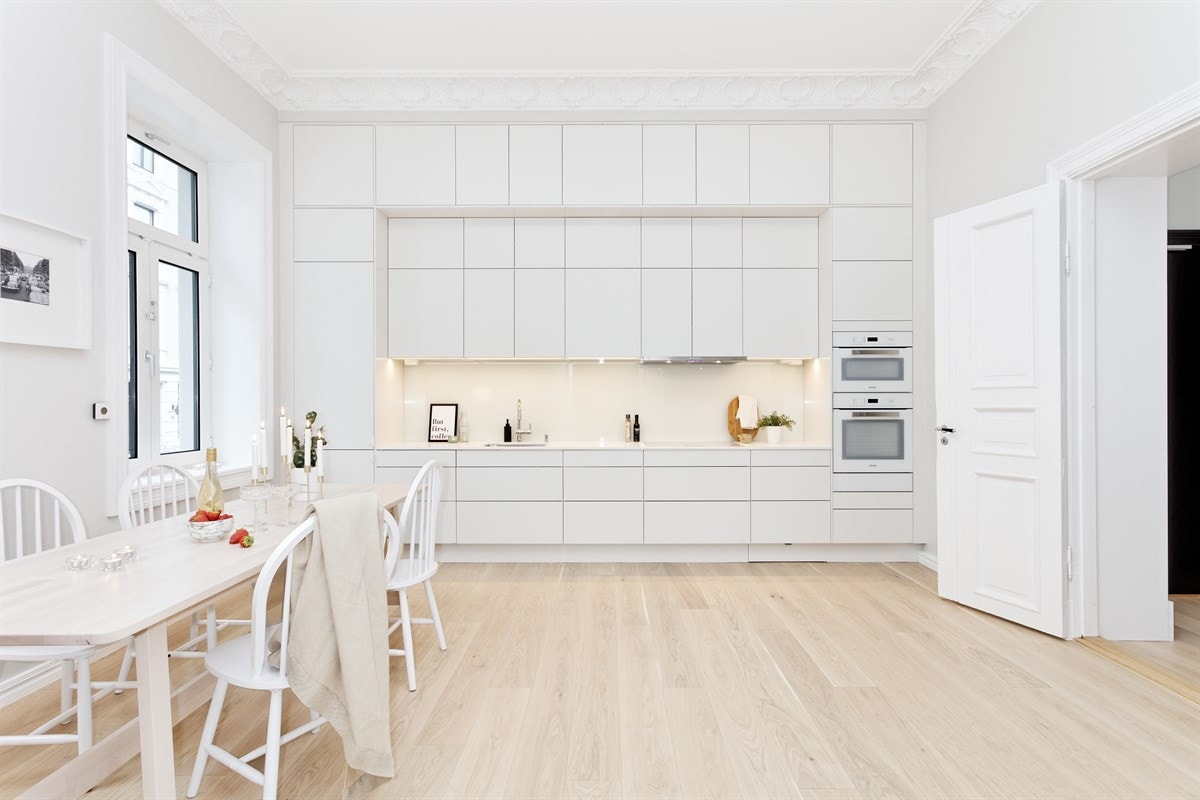 Innbydende og lekkert kjøkken Galleribilde