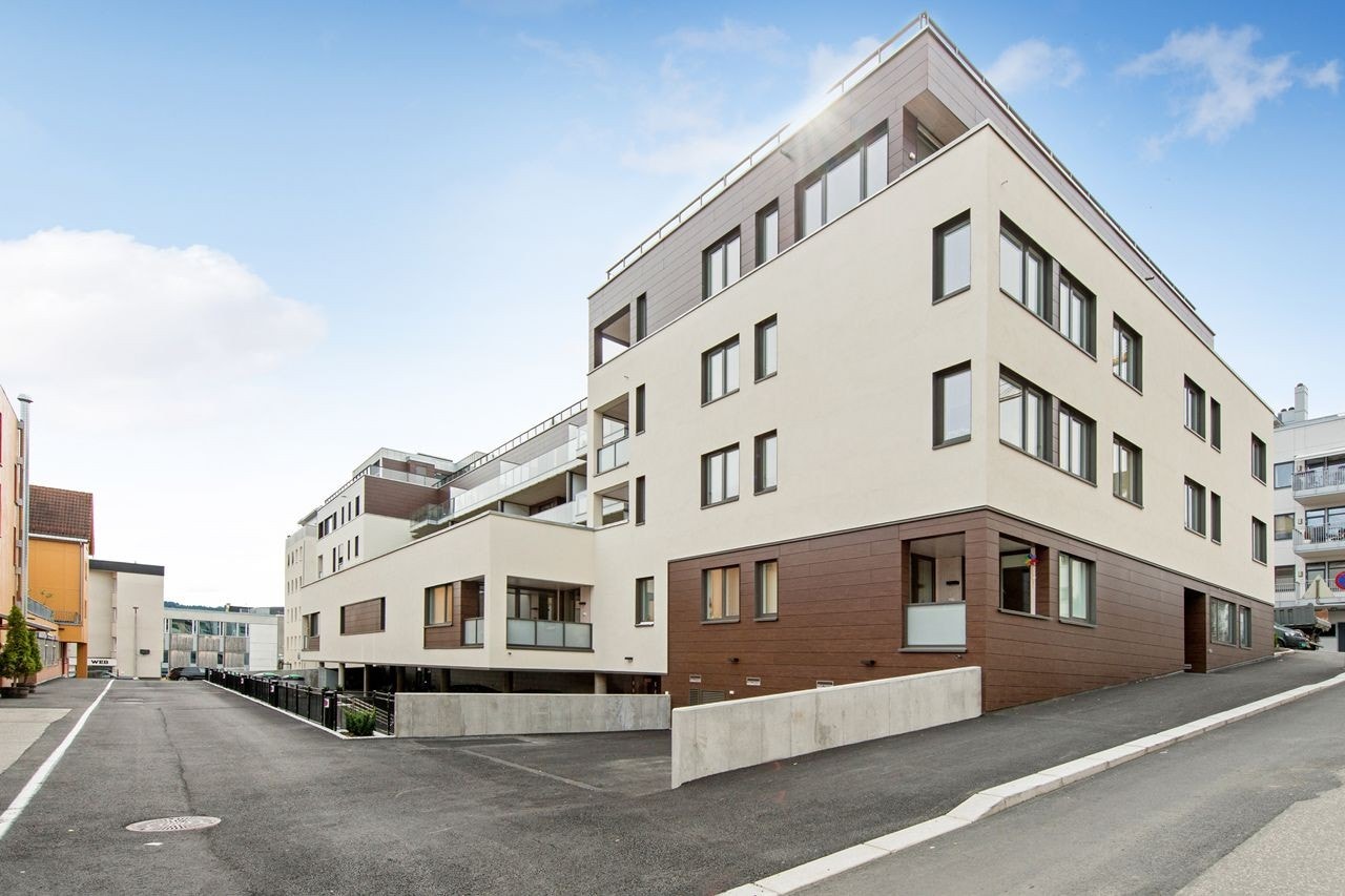 Solid og pent bygg Galleribilde