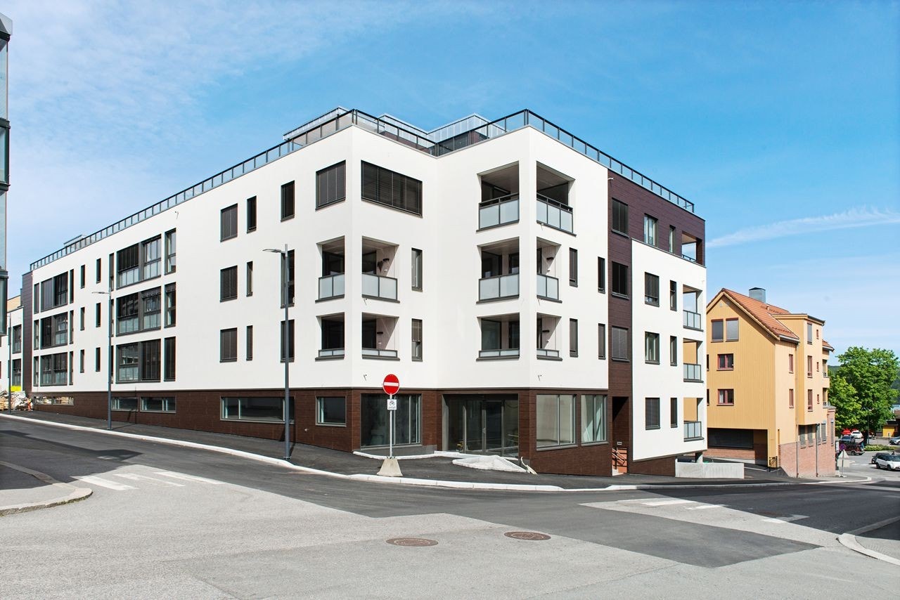 "Tordenskjolds Hage" - nyoppført boligblokk på 5 etasjer og felles garasjekjeller Galleribilde