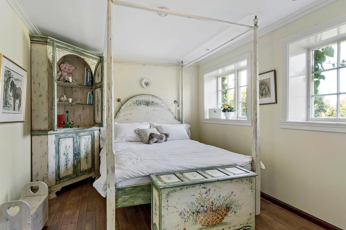 Det er god plass til enkel- eller dobbeltseng på alle soverommene i boligen Galleribilde