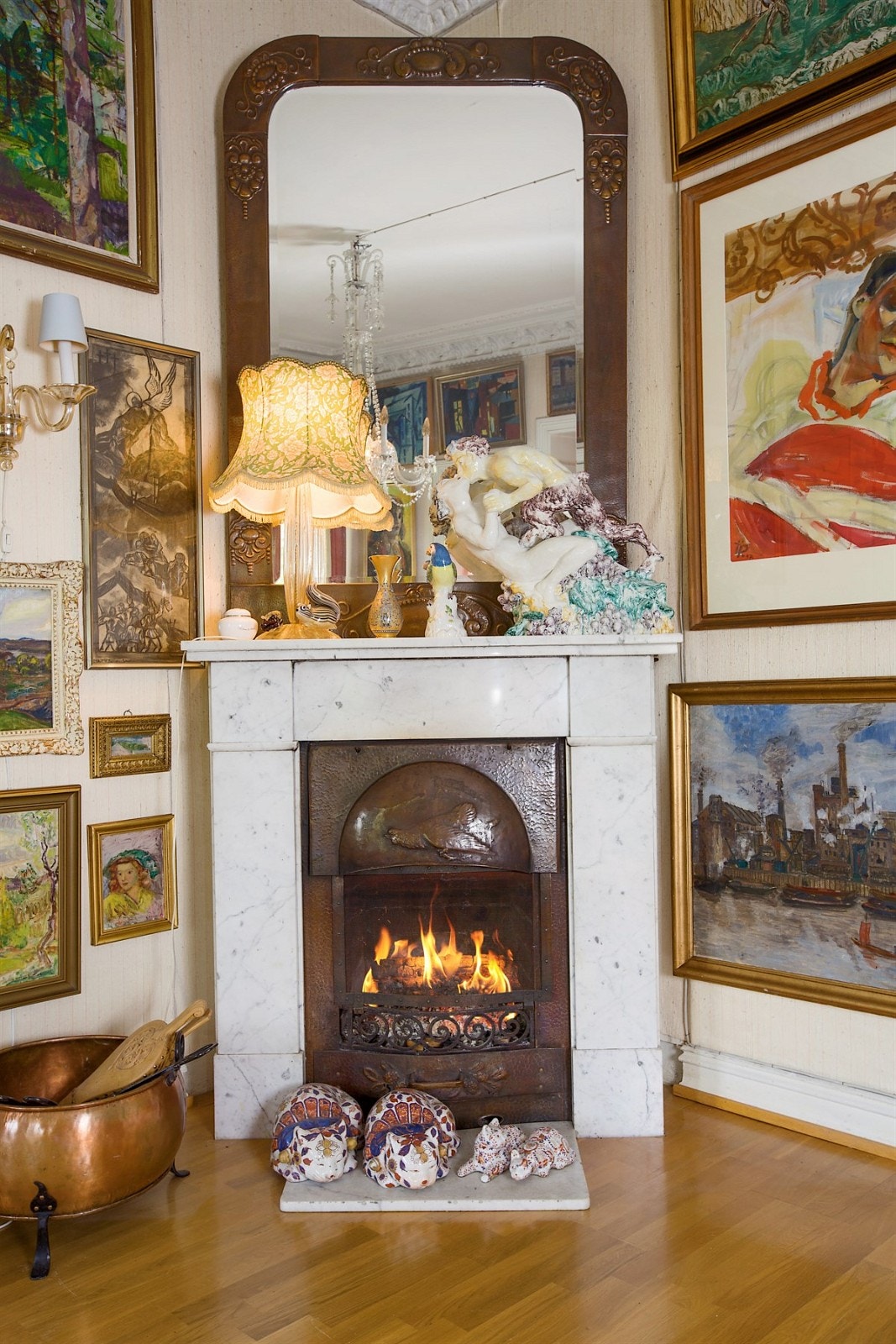 Peis i stuen Galleribilde