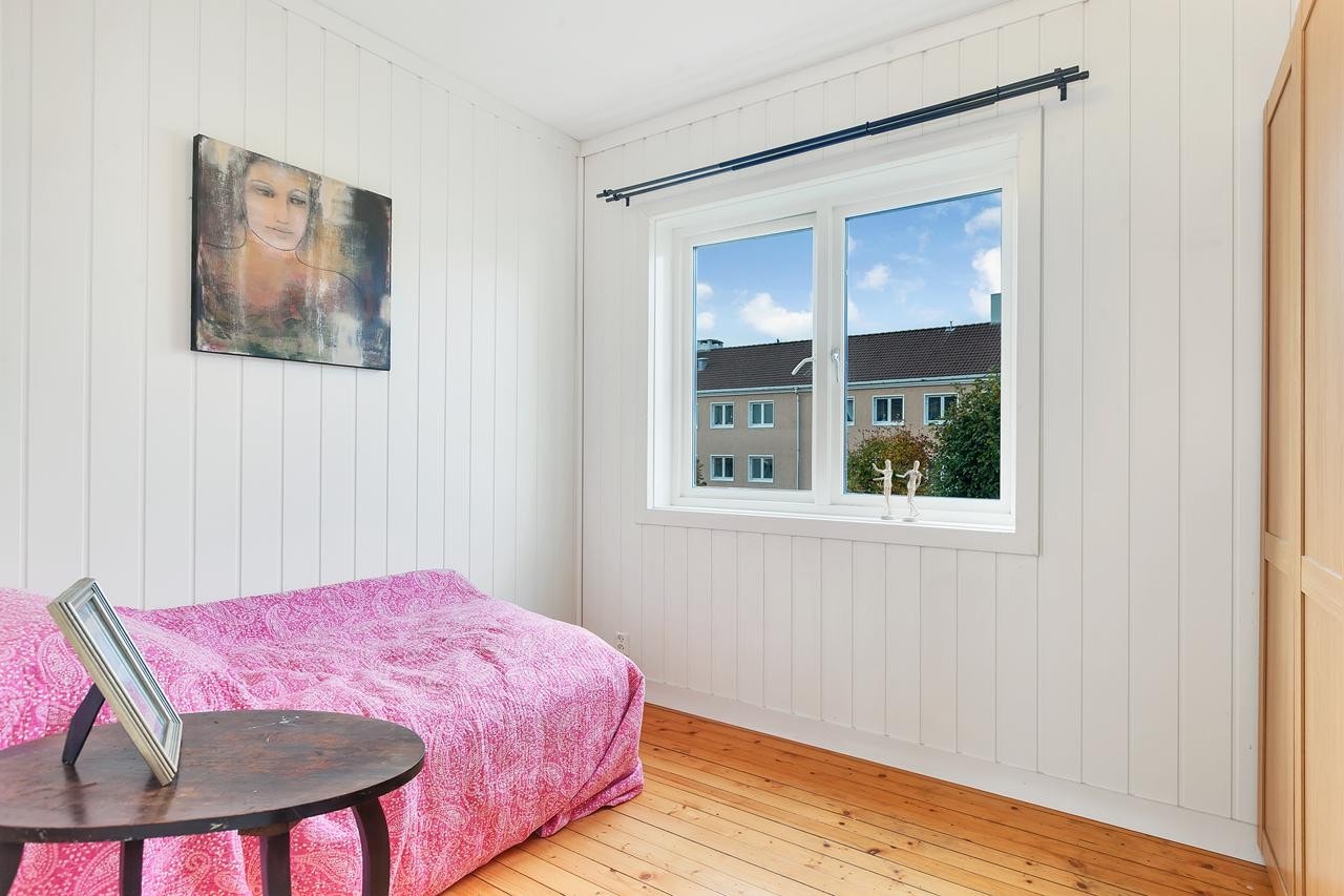 Soverom 2 - lyst og trivelig Galleribilde