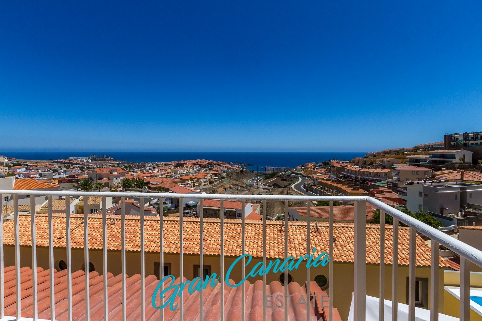 Utsikt fra balkongen Galleribilde