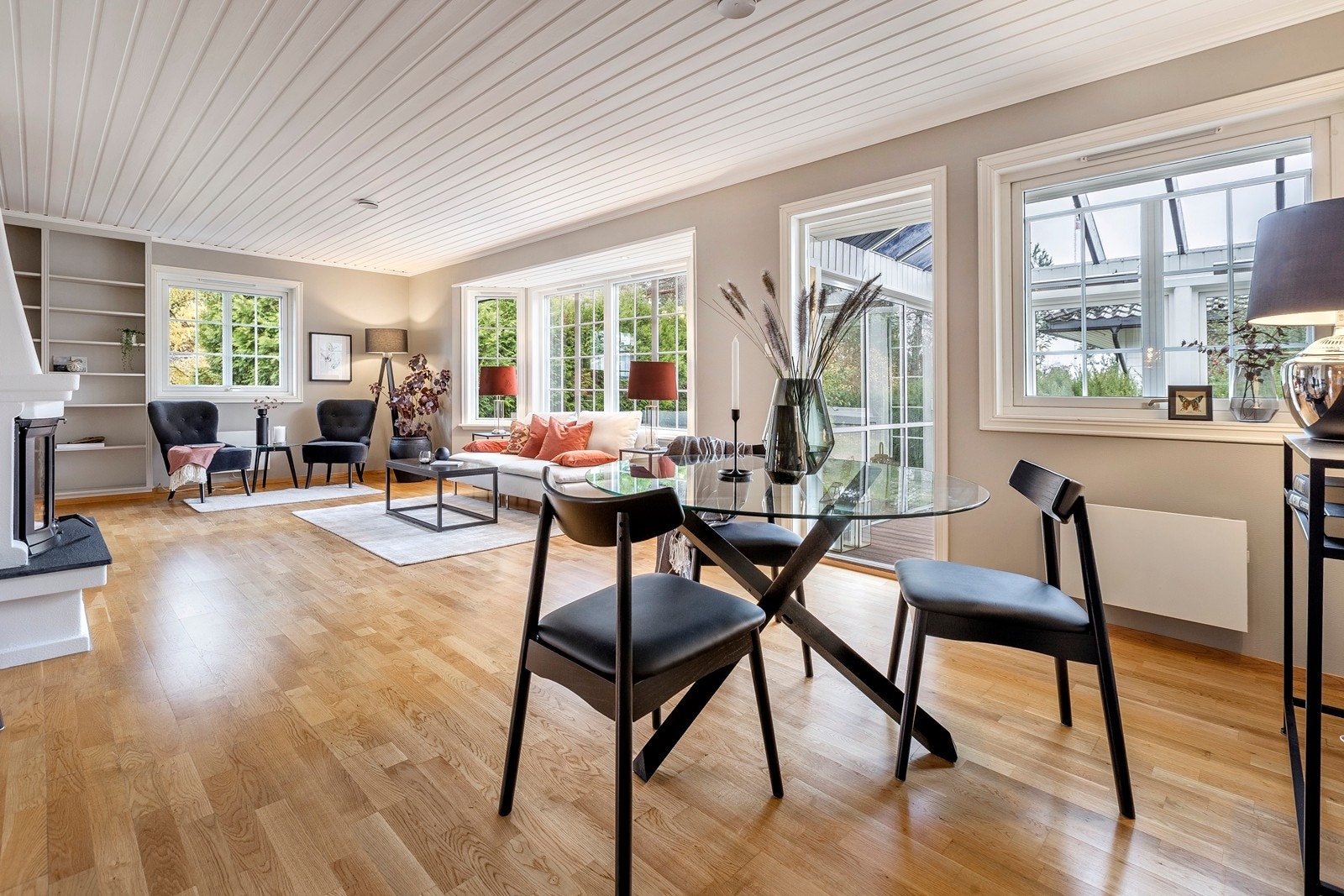 Stue i 1. etasje. Galleribilde