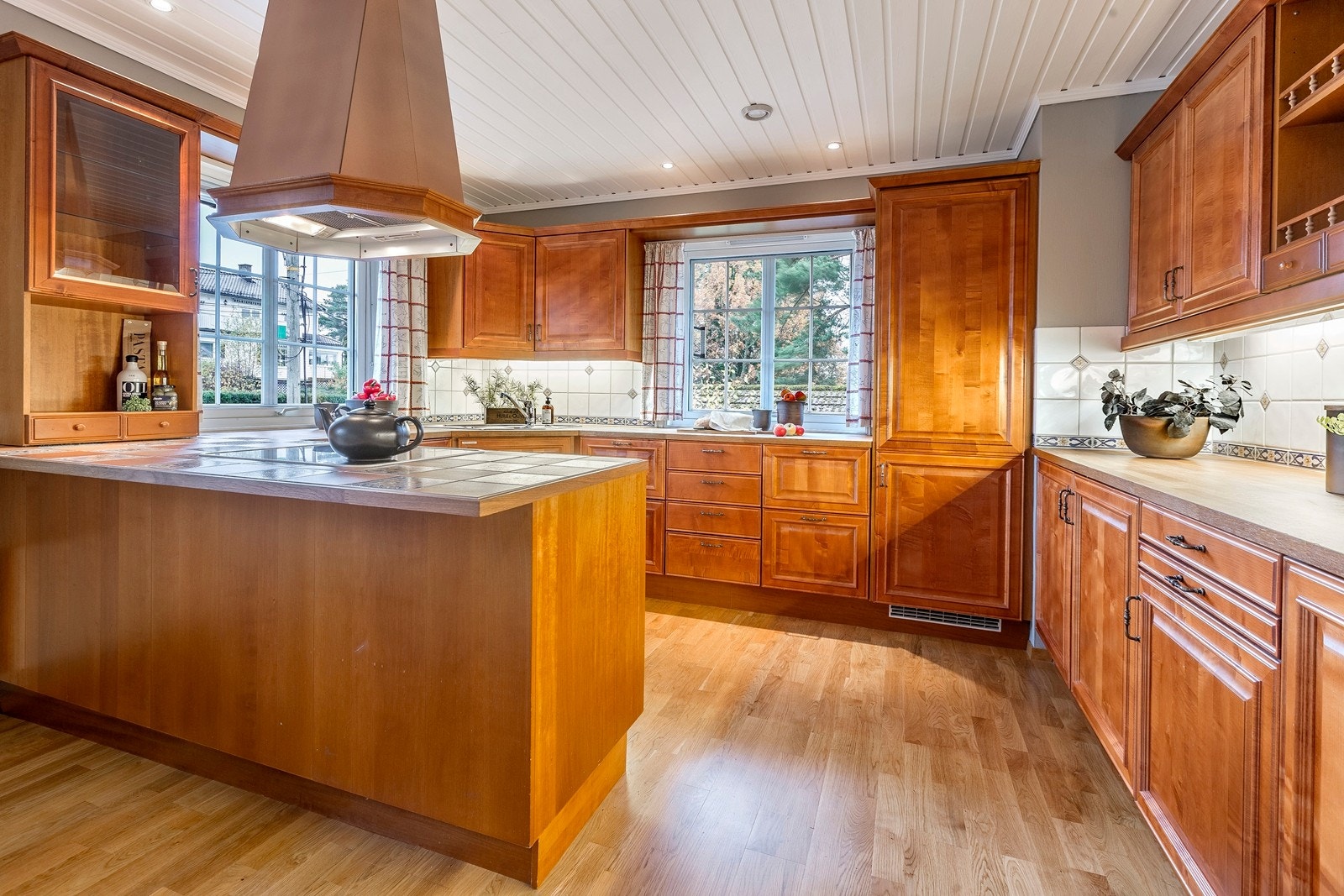 Kjøkken i 1. etasje. Galleribilde