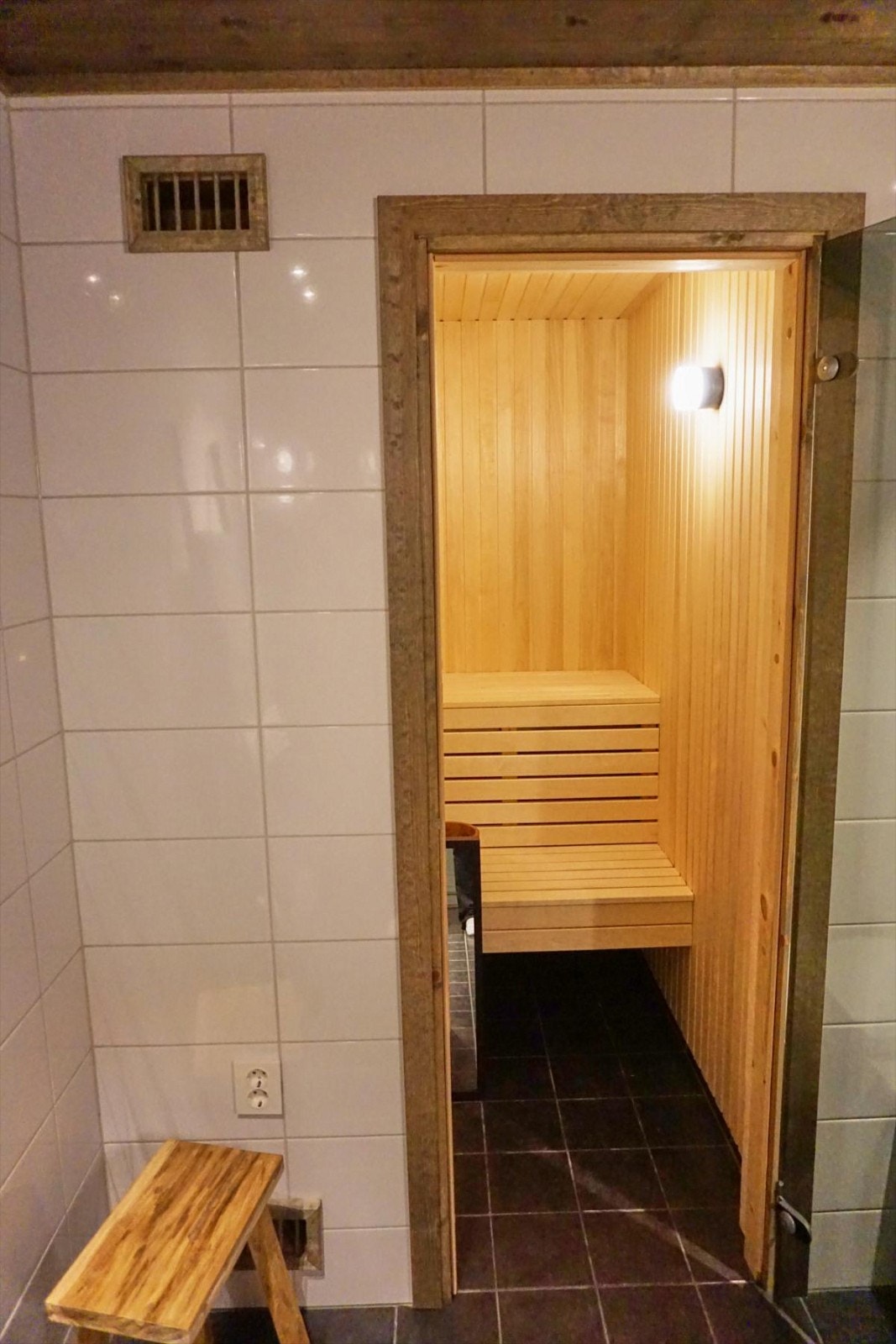 Hovedbadet i C-hytta gir mulighet for å sette inn badstue. (Merk: Dette er tilvalg og avviker fra standard leveranse). Galleribilde