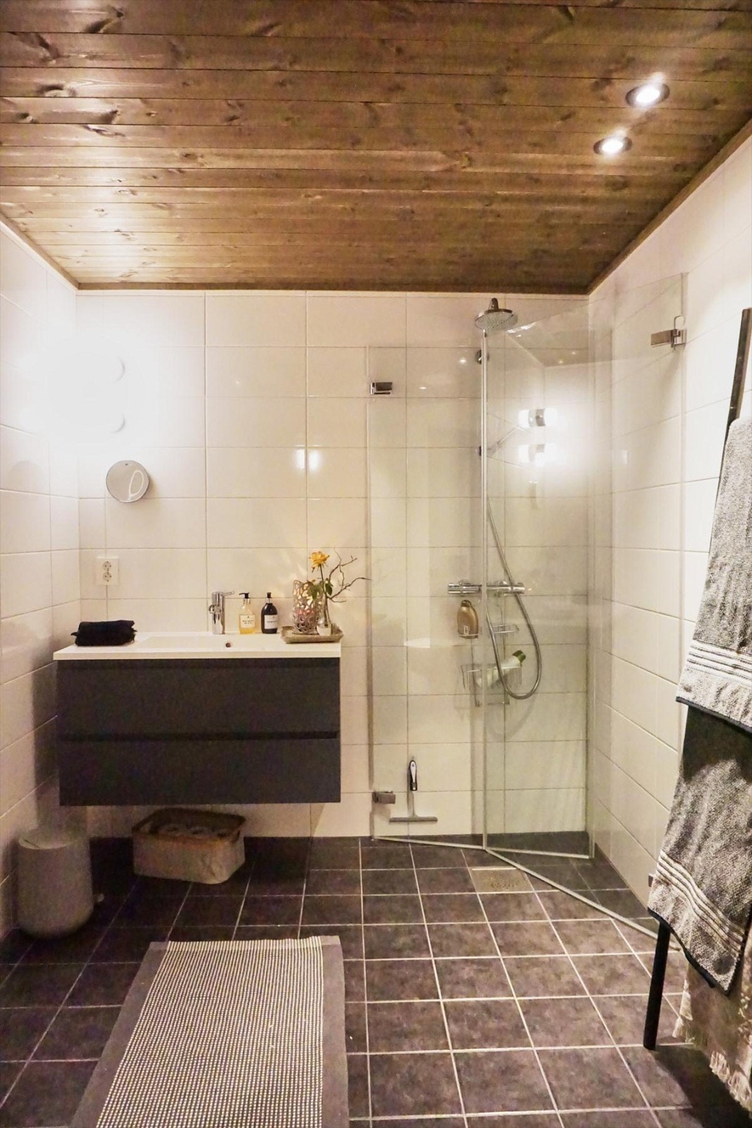 Fra Hovedbadet i C1. (Merk: Denne enheten har tilvalg som vil kunne avvike fra standard levering. Se romskjema i salgsoppgaven) Galleribilde