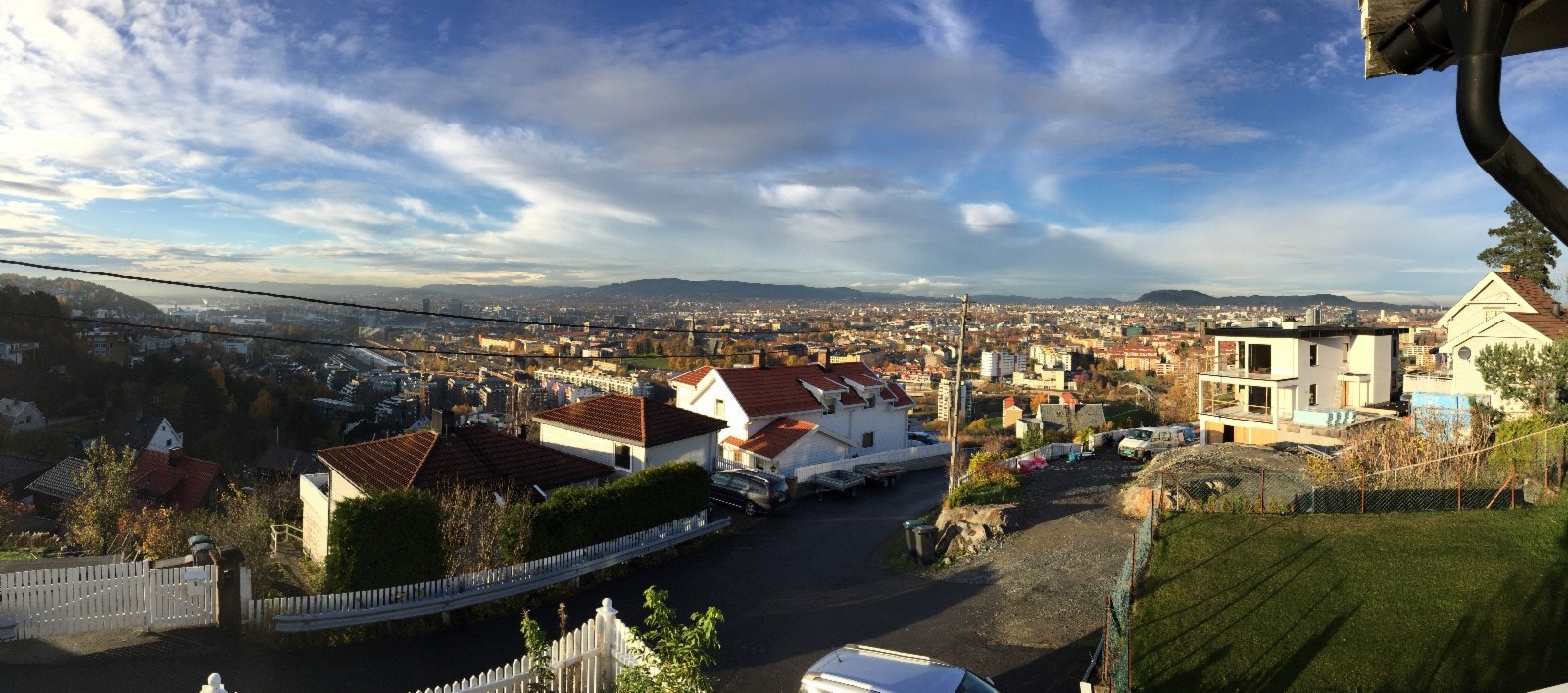 Bildet fra veien foran huset Galleribilde