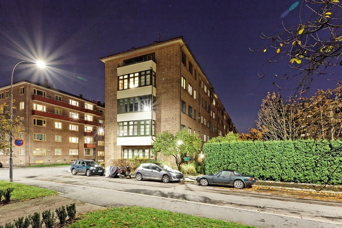 Borettslaget er tilknyttet sikringsfond for sikring mot ubetalte felleskostnader fra øvrige beboere. Galleribilde