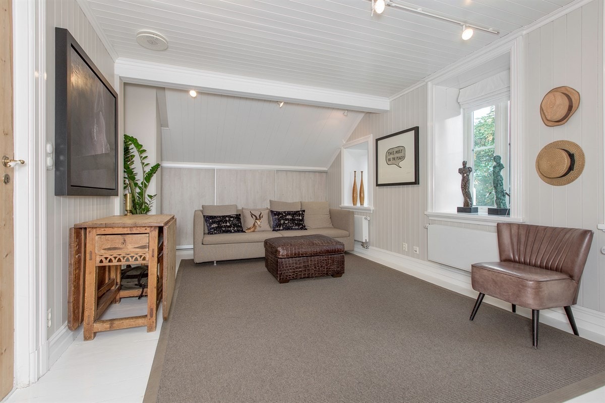 Loftstue - kan enkelt deles inn i soverom ved behov Galleribilde