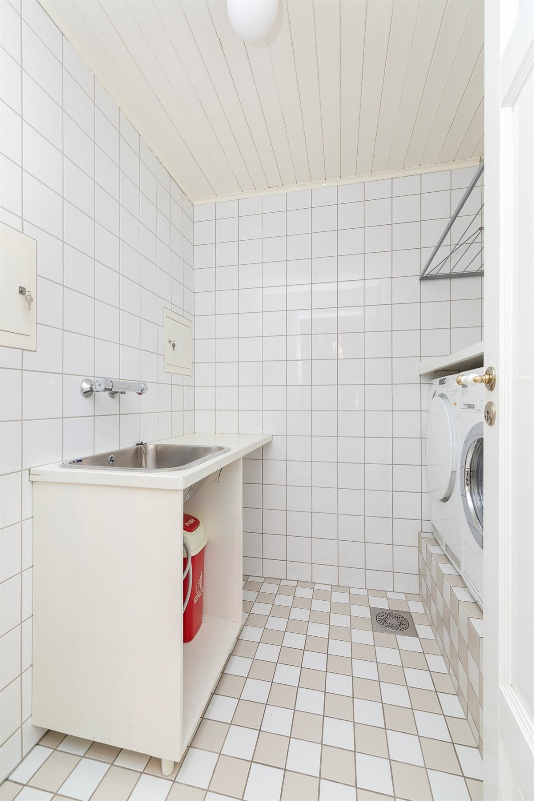 Vaskerom Galleribilde