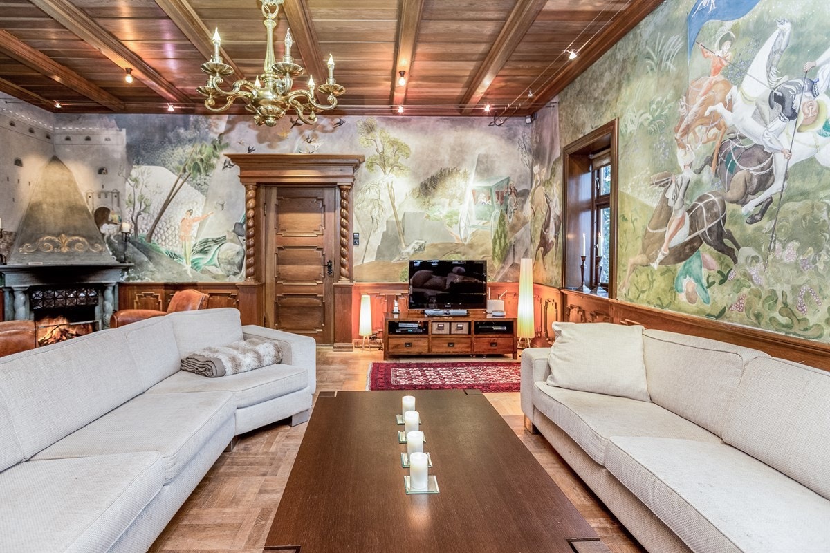 I dette rommet må en rett og slett stoppe opp, trekke pusten dypt, og la alt synke inn. Galleribilde