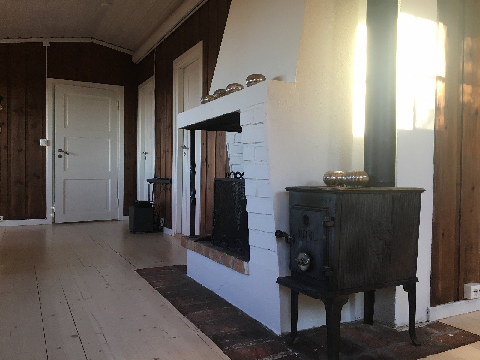 Liten vedovn som varmer veldig godt hvis det trengs på de kaldeste dagene Galleribilde