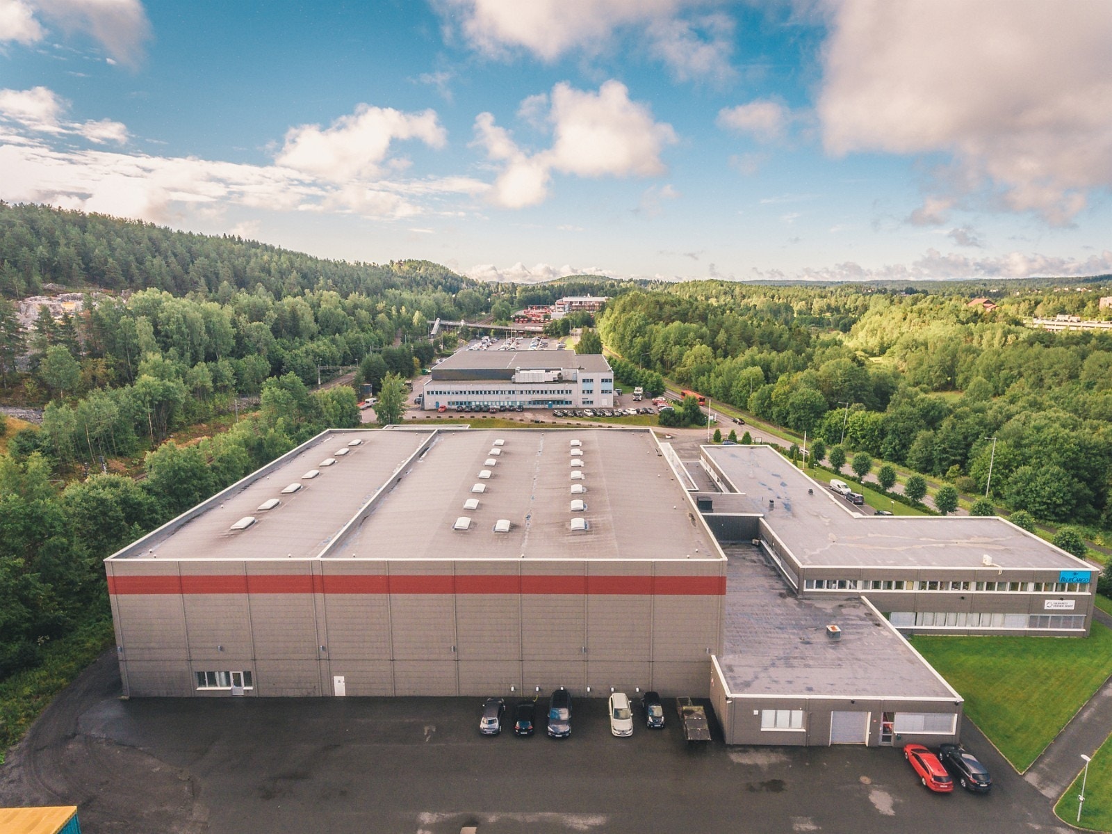 Store utearealer Galleribilde