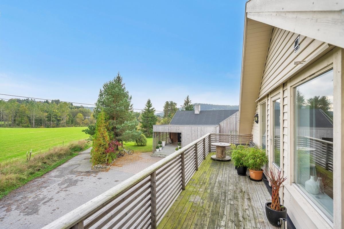 Veranda tilhørende leilighet Galleribilde