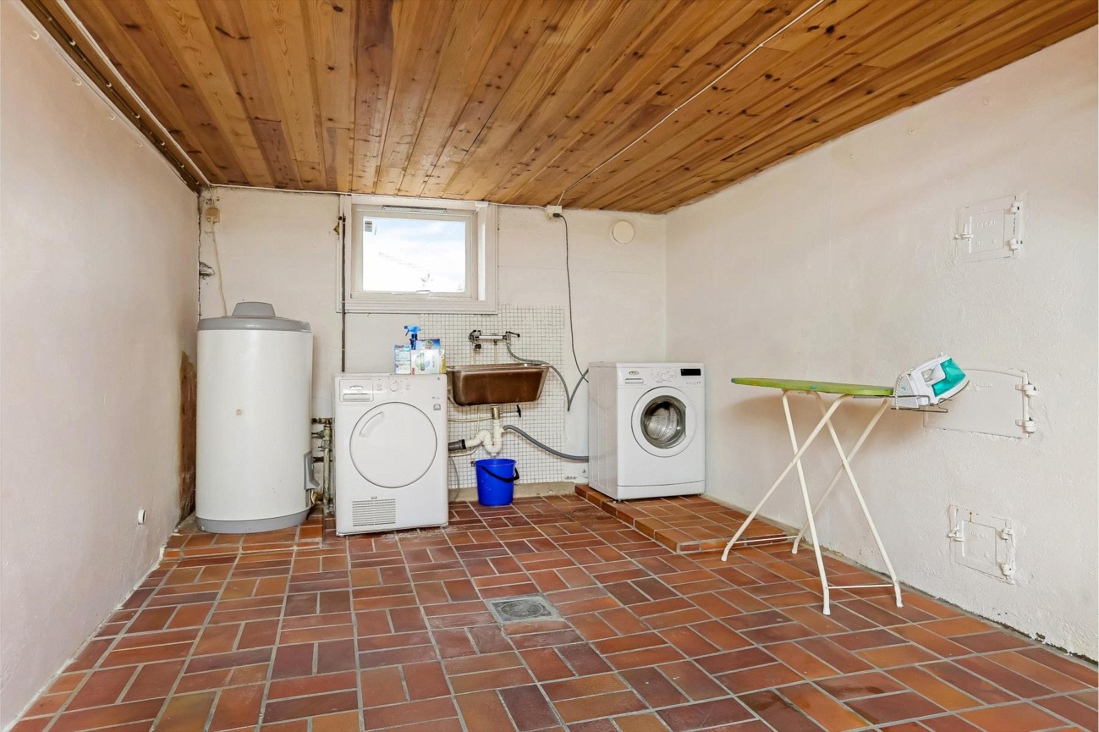 vaskerom kjeller Galleribilde