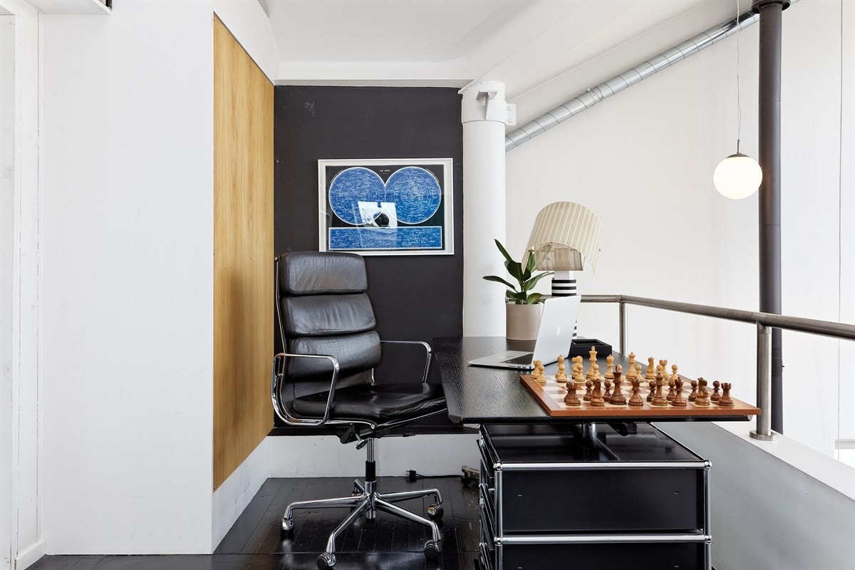 Romslig kontor plass Galleribilde