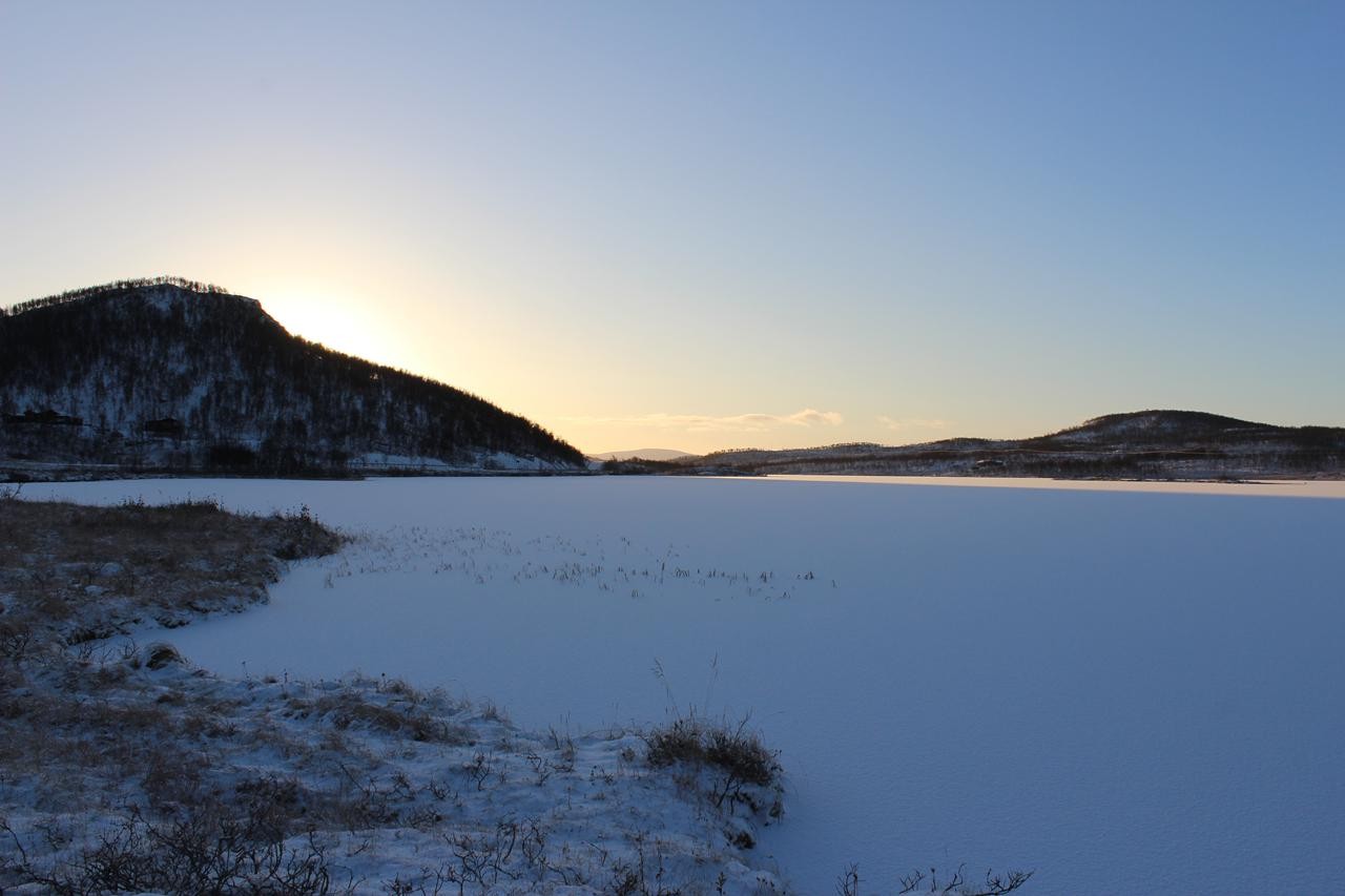 Det er bare 1 km til Nipivann Galleribilde