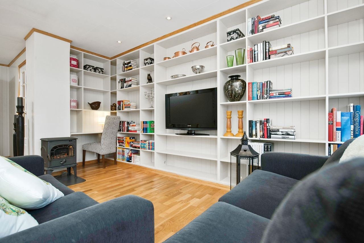 Peisovn i begge stuer Galleribilde